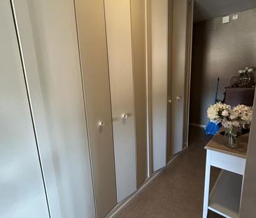 Location Appartement 2 pièces 53m² LE CREUSOT 71200 - Photo 5