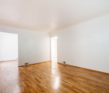 Spacious 2 Bedroom close to SW Marine and Granville - Available NOW - Photo 5