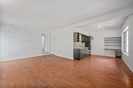 6 Plantation Parade, Port Macquarie NSW 2444 - House For Rent | Domain - Photo 2