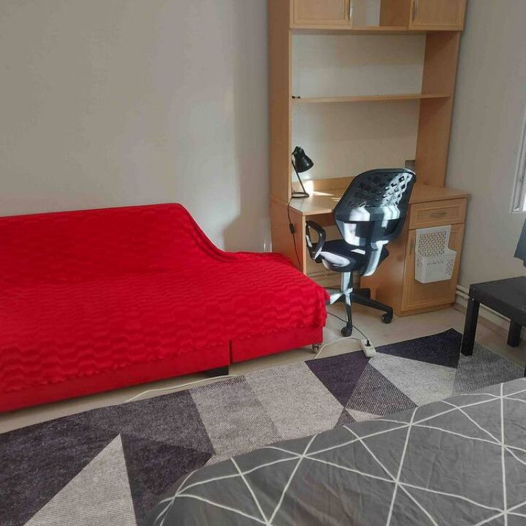 Garsoniera de inchiriat in zona Rahova - Fotografie 1