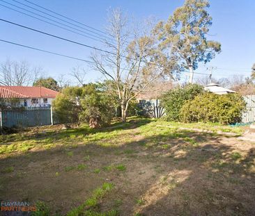 105 Theodore Street, Curtin ACT 2605 - House For Rent | Domain - Photo 4