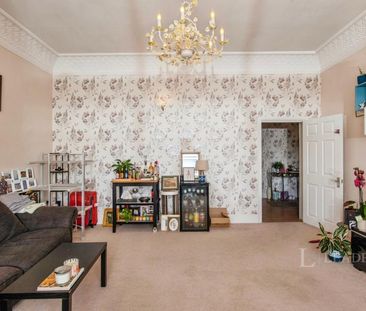 3 bedroom apartment to rent Elmfield Gardens, Battenhall, Worcester... - Photo 3
