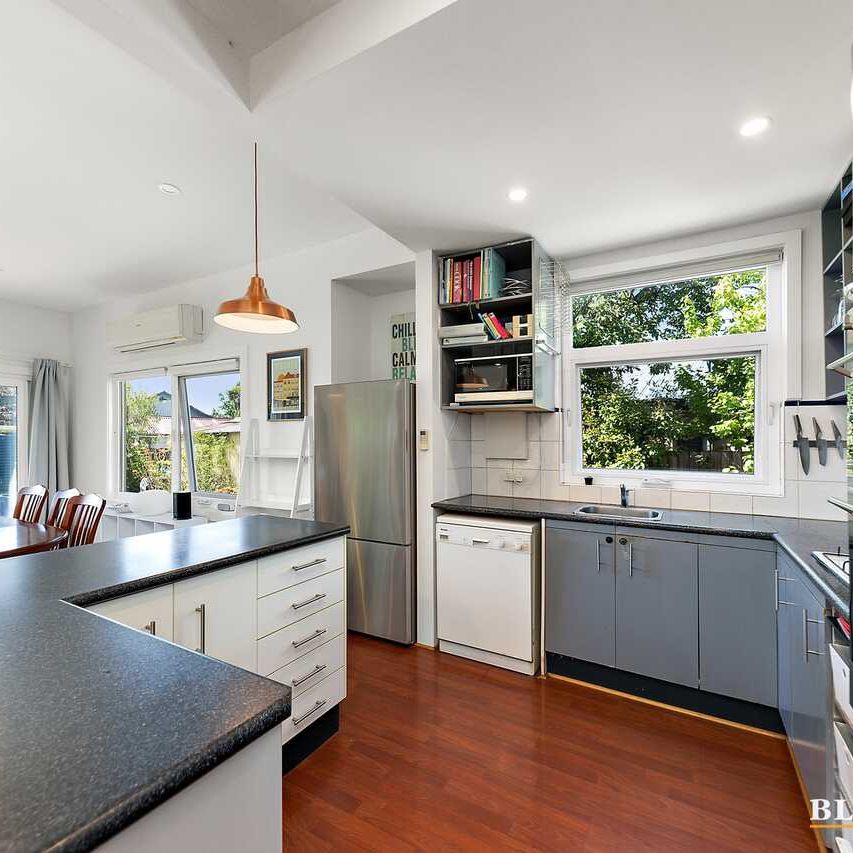 Charming Inner South Oasis with Private Outdoor Living - Photo 1