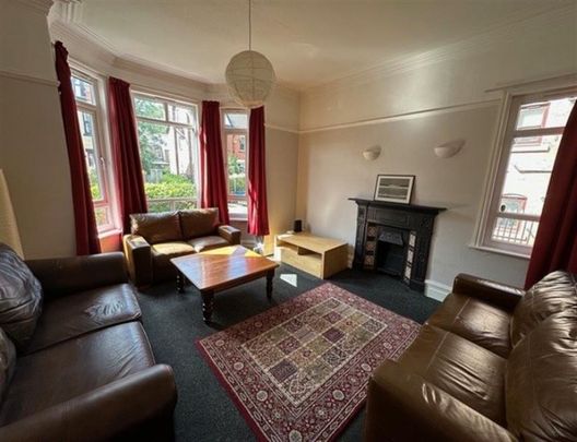 7 Bedroom Semi Detached To Let - Photo 1