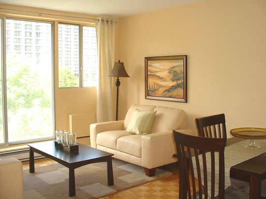 The Elizabeth - Photo 1