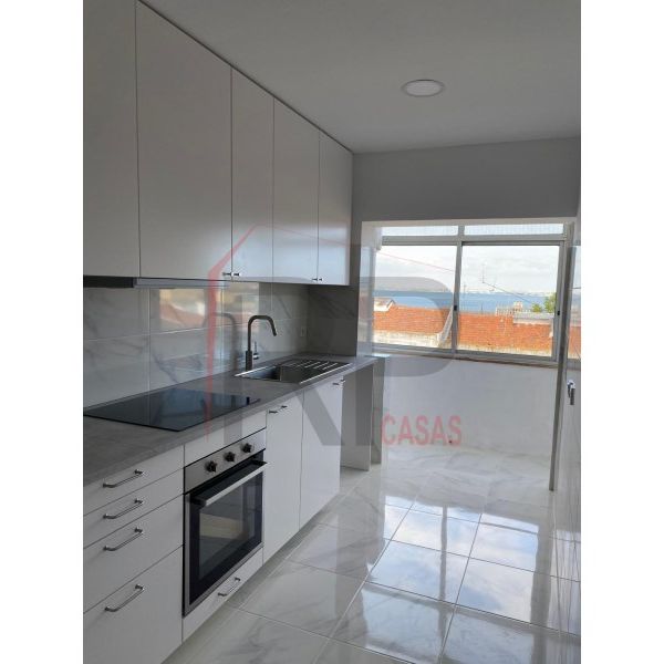 Apartamento T1 em Setúbal - Foto 1