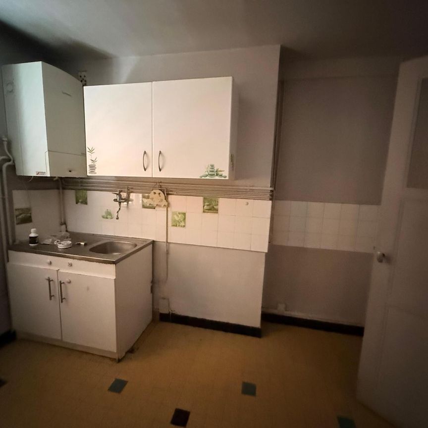 Location Appartement 2 pièces 40m² ST ETIENNE 42000 - Photo 1