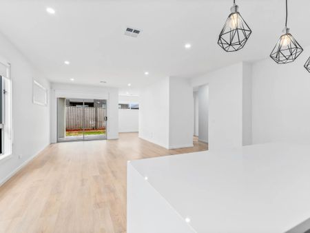 Like New & Ready to call HOME! - Photo 2