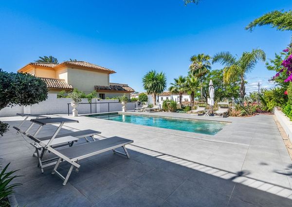 3 bedroom luxury Villa for rent in Rio Real, Marbella, Andalusia