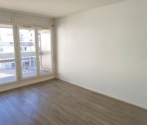 Location Appartement à ECHIROLLES - Photo 1