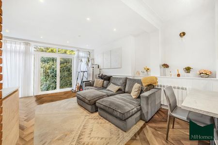 4 bedroom semi-detached house to rent - Photo 2