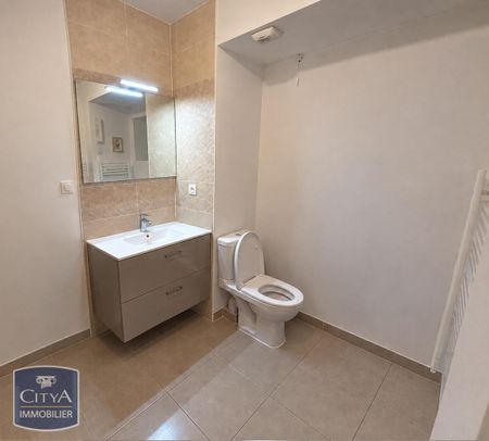 Location Appartement 2 pièces 37m² TOULON 83200 - Photo 3