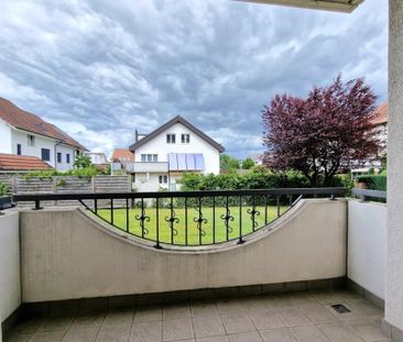 "Wohnung mit zwei Balkonen in grüner, ruhiger Umgebung" - Photo 1