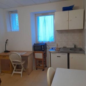 Nantes centre loue studio étudiant 505 c/c - Photo 2