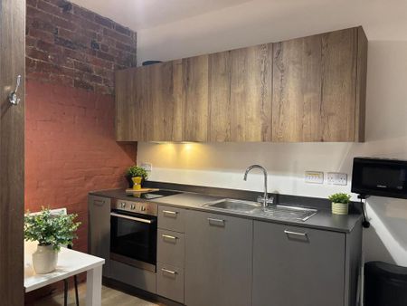 1 bedroom private hall to rent - Photo 4