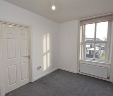 1 bed Apartment for Rent - Photo 6