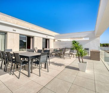 Penthouse in Elviria - Photo 2