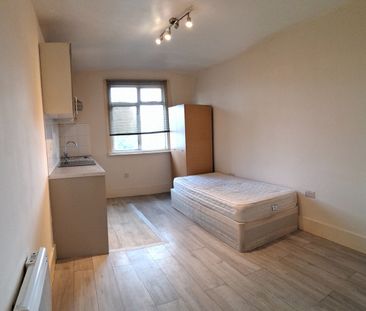 Studio Flat, Purley Avenue, NW2 - Photo 4