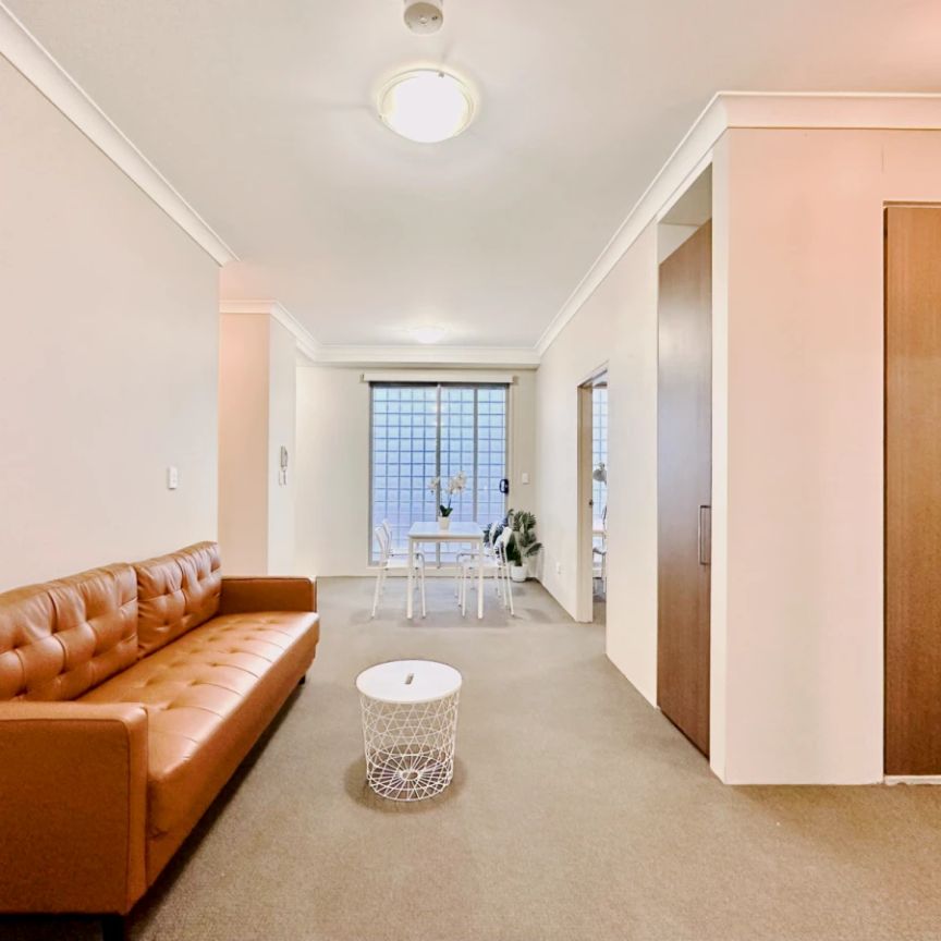 44 Borrodale Road-06631, Sydney - Photo 1