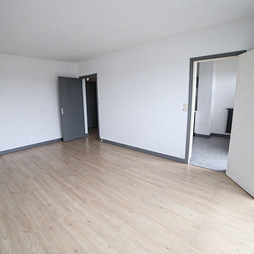 Location Appartement 1 pièce 39m² BIHOREL 76420 - Photo 1