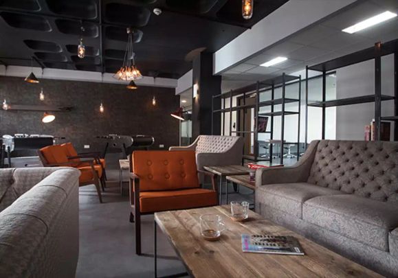 Silver Studio Plus - Photo 1