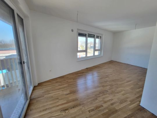 ERSTBEZUG! 2-Zimmer-Wohnung mit Balkon, Top 10 - Foto 1