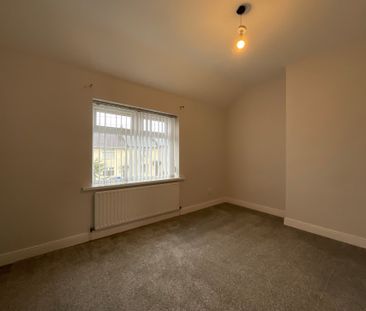 8 Donaldson Crescent, Belfast, BT13 3LQ - Photo 4