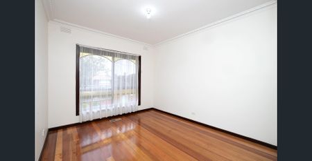 WALKING DISTANCE TO SUNSHINE HOSPITAL! - Photo 5