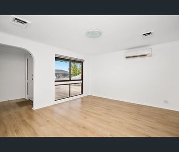 3-BEDROOM FAMILY HOME! - Photo 4