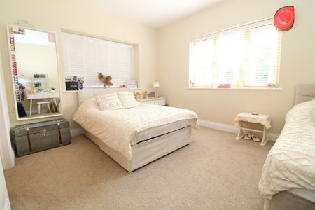 Pisley Farm Road, Ockley, Dorking, RH5 - Photo 4
