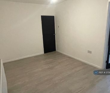 4 bedroom terraced house to rent - Photo 2