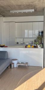 Superbe 4 1/2 au centre-ville de Québec chiens acceptés tout inclus cession de bail - Photo 3