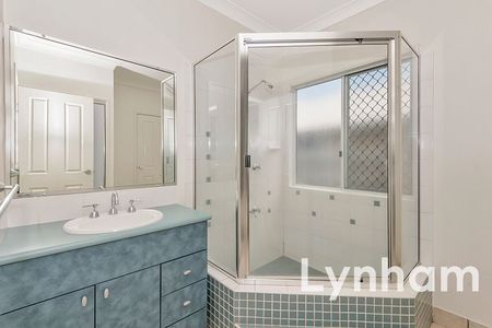 23 Dundas Court KIRWAN QLD 4817 - Photo 4