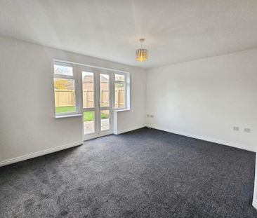 3 bedroom semi-detached house to rent - Photo 1