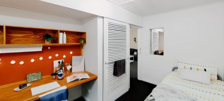 Gurubun - 7 to 9 Bedroom Apartment - Photo 2