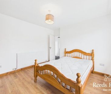 4 Ava Crescent, Ormeau, Belfast, BT7 3DU - Photo 5