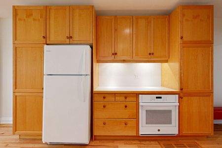 For Lease - 28 Pearson Avenue Unit# Main, Toronto, Ontario - Photo 3