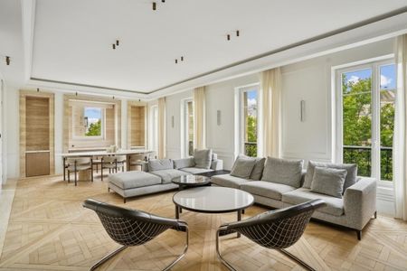 Appartement à louer à Paris 8Ème - Photo 4