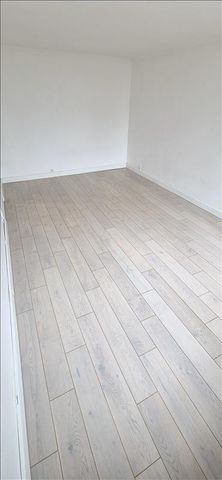 2 pièces - 49,12 m² - 3ème étage - Colocation non autorisée - Photo 3