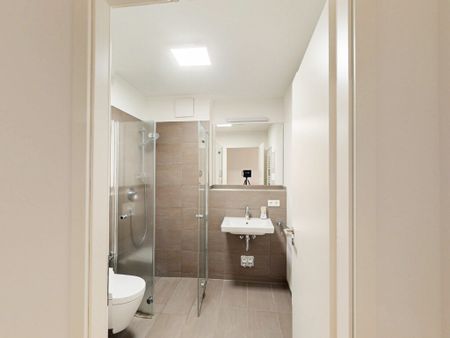 Perfekt für Ihre Familie: Großzügige 4-Zimmer-Wohnung mit EBK, Dachterrasse und zwei Bädern - Photo 5