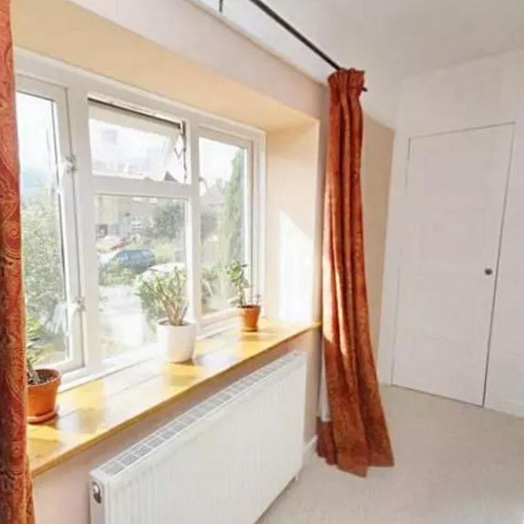 2 bedroom semi-detached house to rent - Photo 1