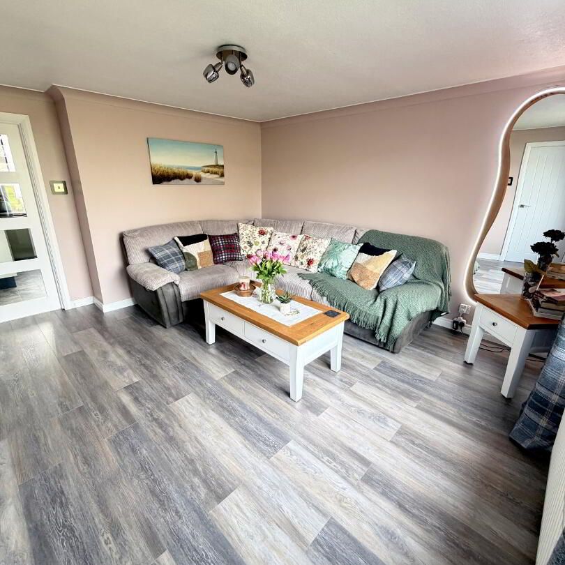 122 Avonmore Park, BT281NJ, Lisburn - Photo 1
