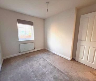 Finch Close, Exeter, EX2 - Photo 2