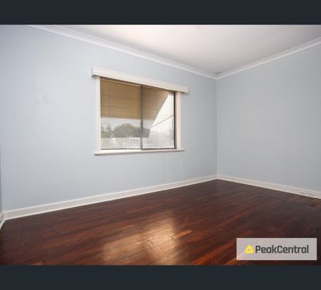 256 Carrington Street, Hilton, WA 6163 - Photo 4