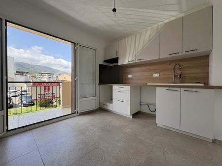 Location appartement à Borgo - Photo 5