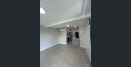 Stunning home with character - Photo 2