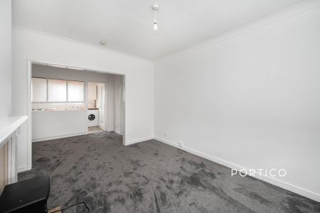 1 bedroom flat to rent - Photo 4