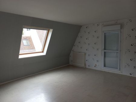 Appartement T3 dans petite résidence calme dans un cadre verdoyant à C - Photo 4