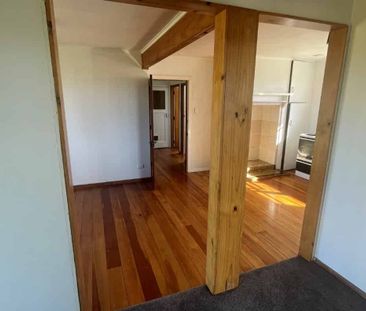 Rural Three Bedroom House - Photo 2