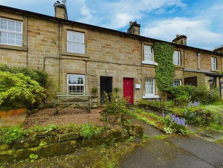 2 bedroom terraced house to rent - Photo 4